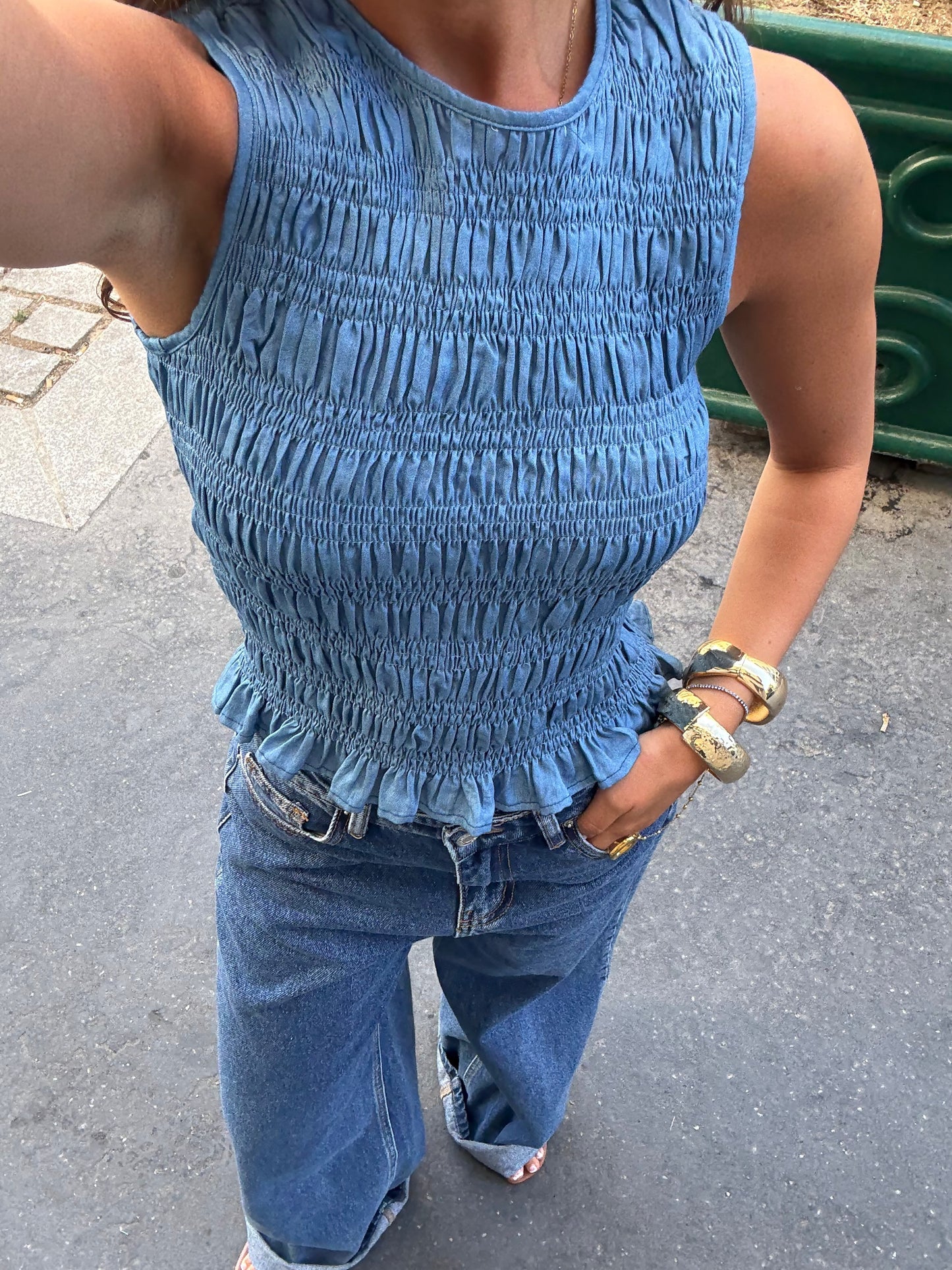 TWO-FACED TOP