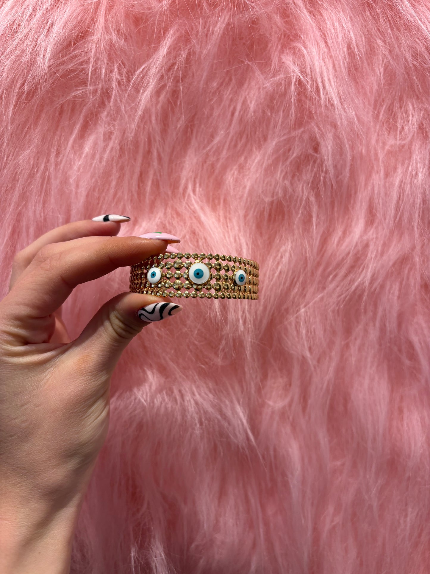 BIG EYE BRACELET