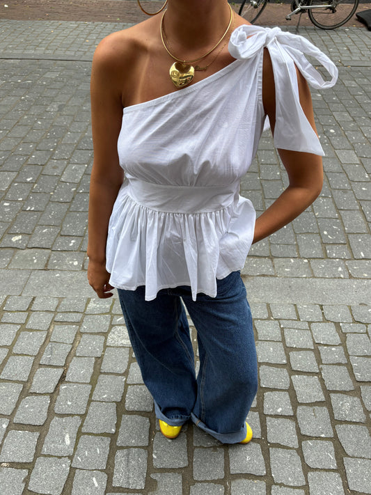GIRLBOSS MODE OFF TOP WHITE