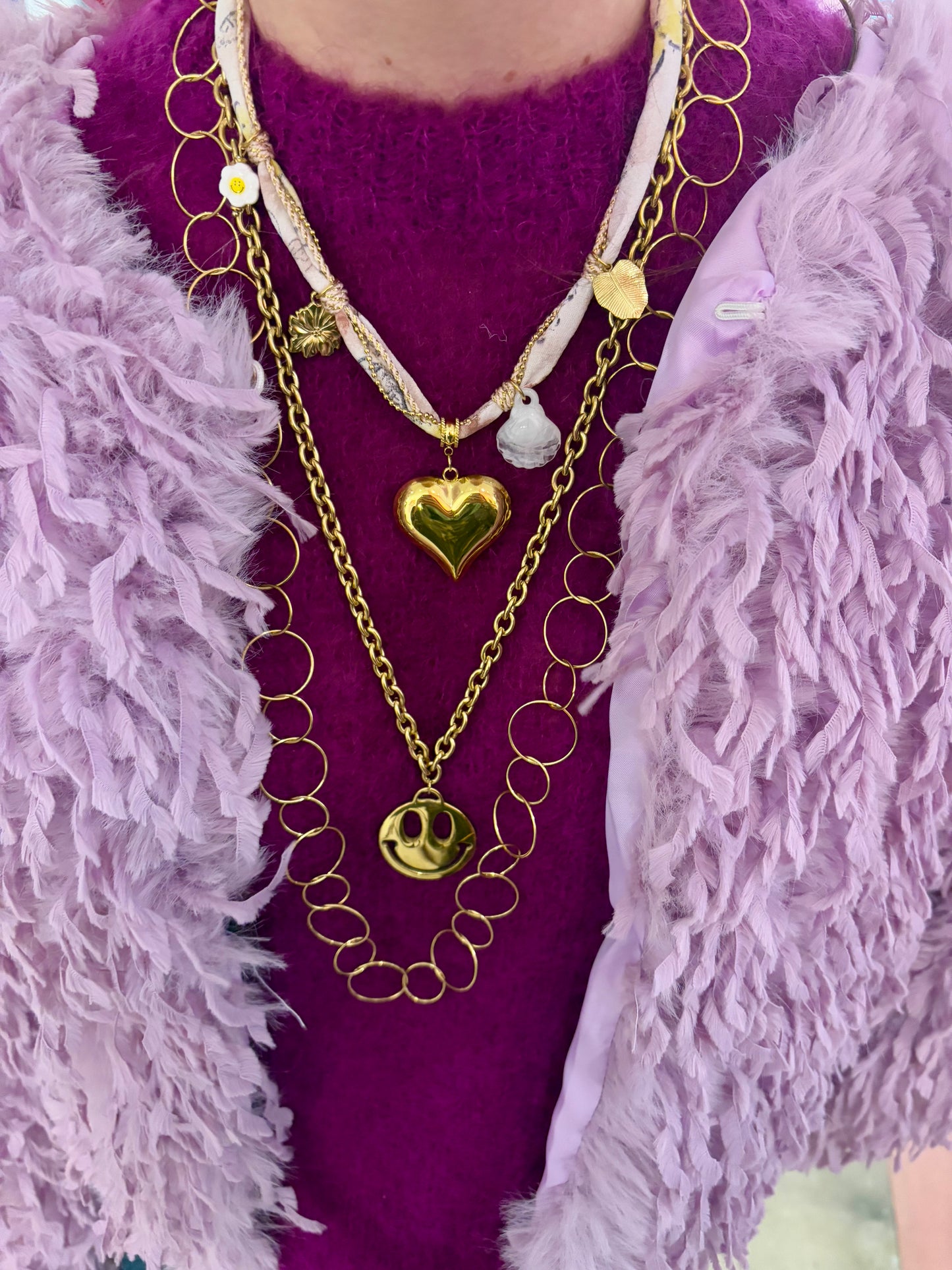 LILAC BANDANA NECKLACE